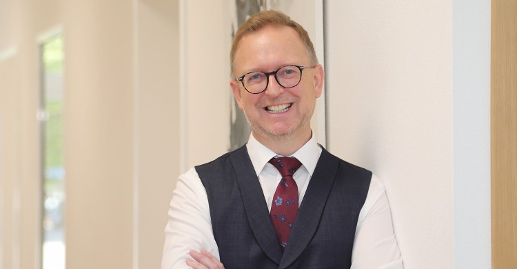 Dipl. Betriebswirt (FH) Christian Schrattenberger, M.A. (Master of Arts) Risiko- und Compliancemanagement